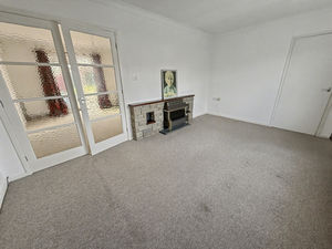 Photo 2- click for photo gallery